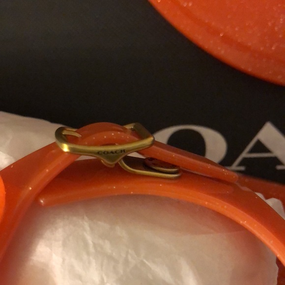 NIB Coach tea rose jelly sandals - Picture 6 of 6